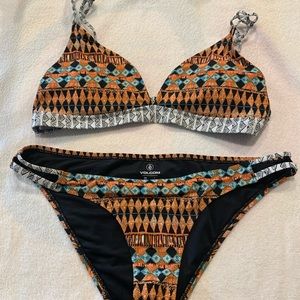 Volcom bikini set